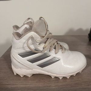 Size 10K football cleats.